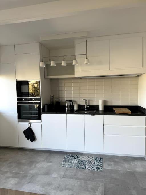 Appartement Neuf Avec Balcon Et Parking Prive Кан Екстер'єр фото